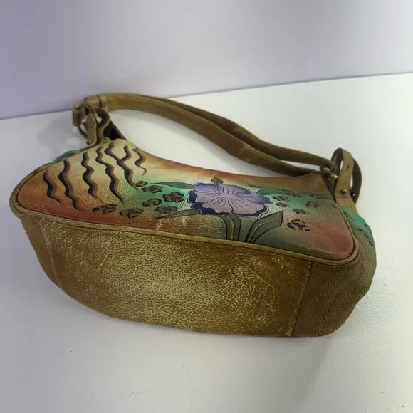 Great American Leatherworks Floral Buttery Leather Hobo Bag - Picture 6 of 8